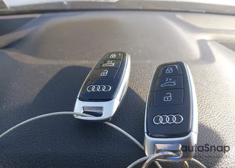 2021 Audi Q7 Premium Plus 55 Tfsi Quattro Tiptronic from USA, damaged, VIN WA1LXAF75MD025682